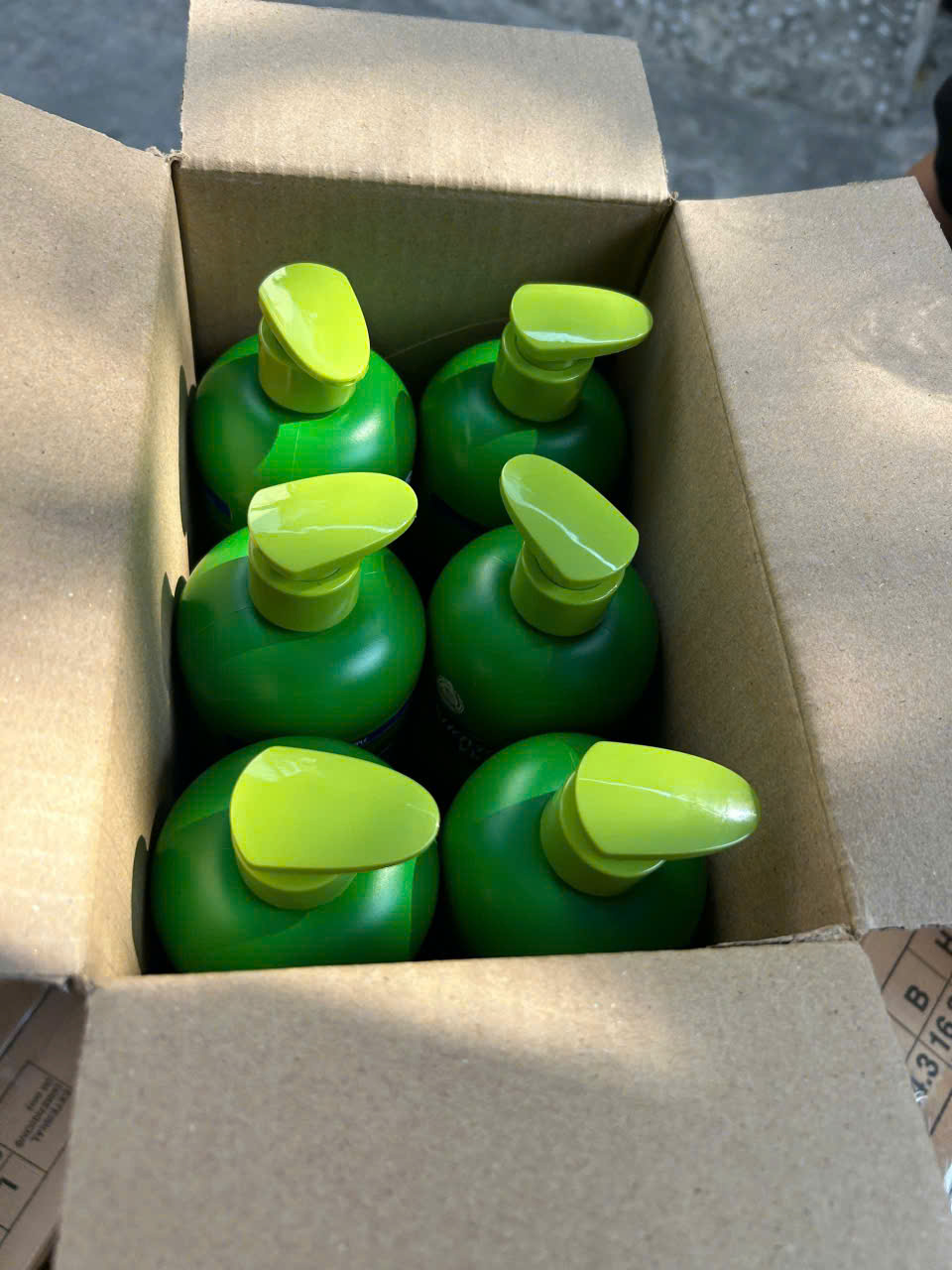 Sữa tắm gội xả 3in1 Suave Kids 700ml hương Táo dành cho em bé