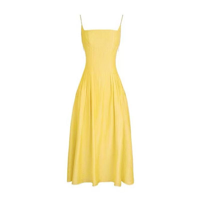 DONGSHOP Tea Break French Sling Dress 2023 Mùa hè bờ biển nghỉ mát thắt lưng có vẻ gầy màu vàng một chữ đầm dài