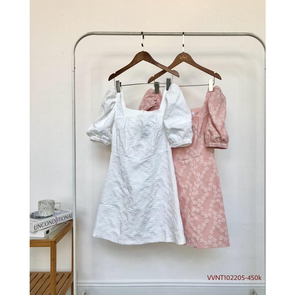 Váy nữ tay bồng cổ vuông hoa nổi hàng thiết kế vvnt102205 by germe
