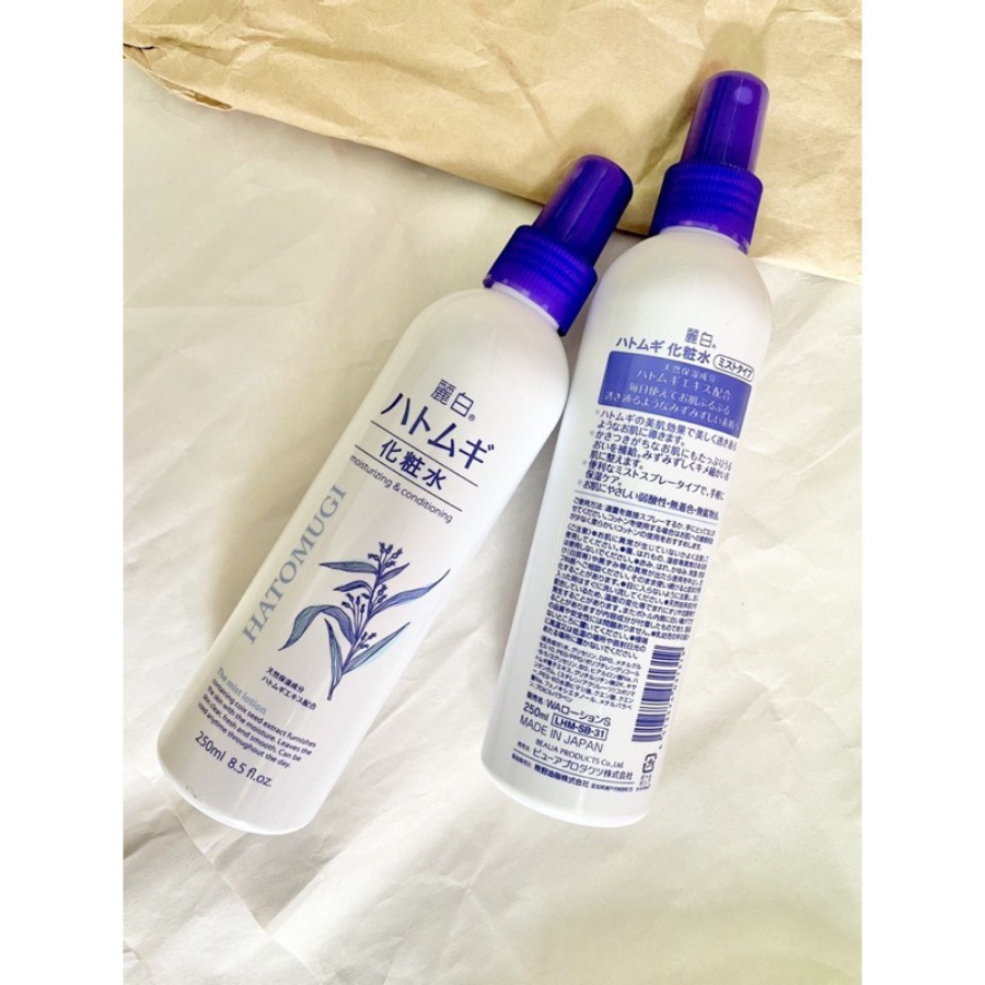 Xịt khoáng dưỡng ẩm và làm sáng da Hatomugi Reihaku Hatomugi Mist Lotion 250ml