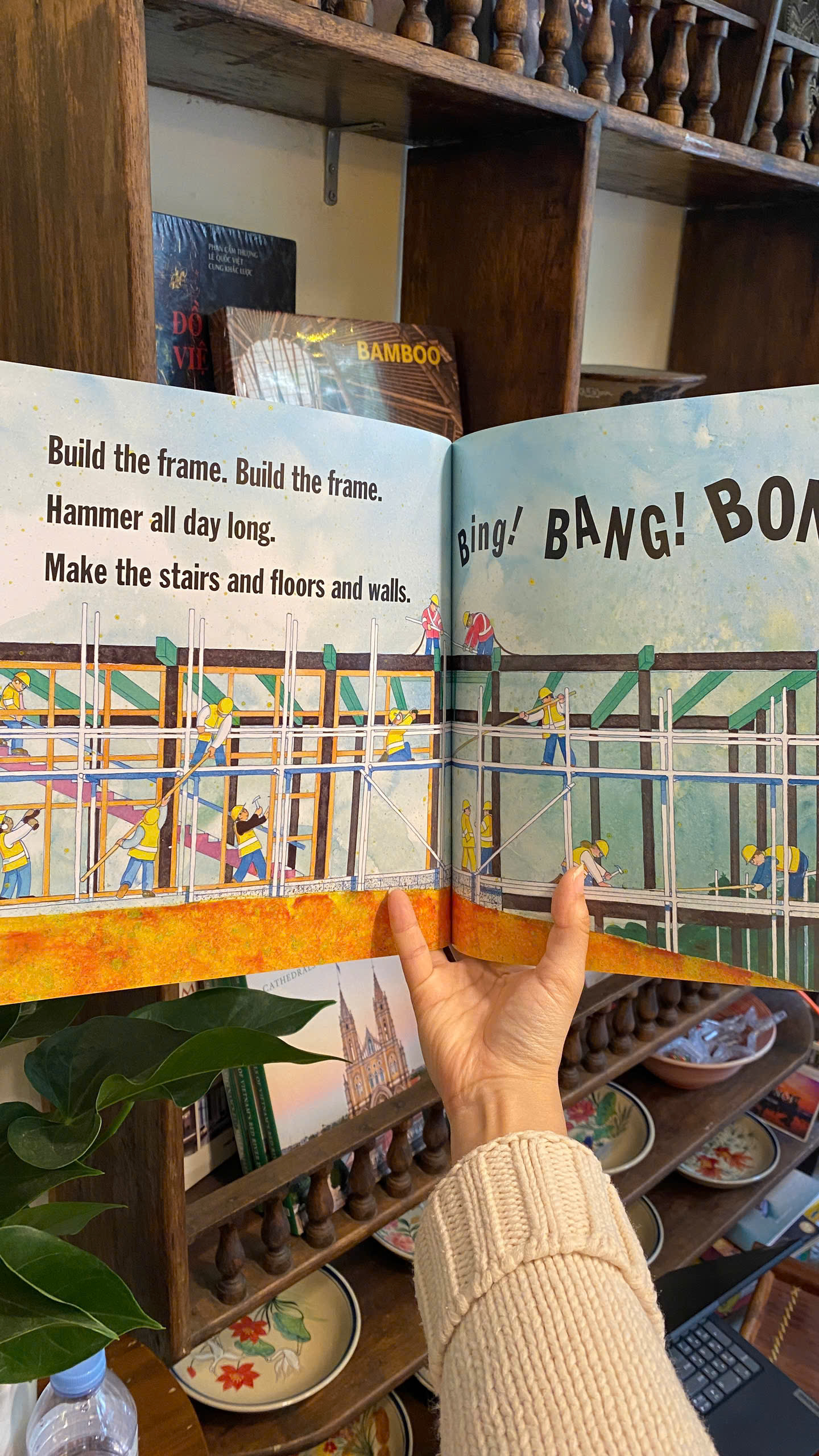 Sách - Construction (ROADWORKS) by Sally Sutton | Children's English Picture Book