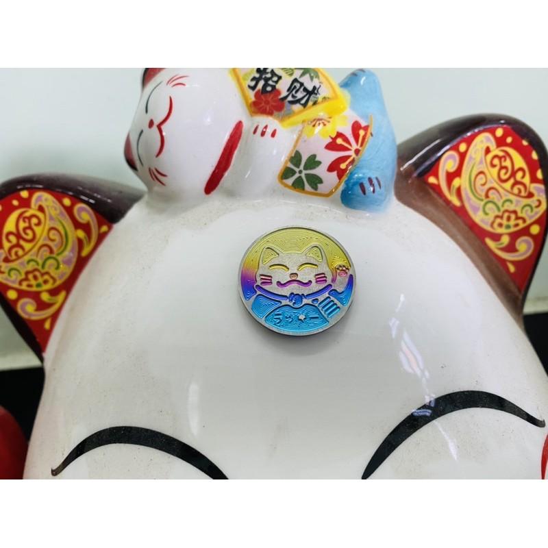 Logo sticker mèo titan may mắn 2,8cm