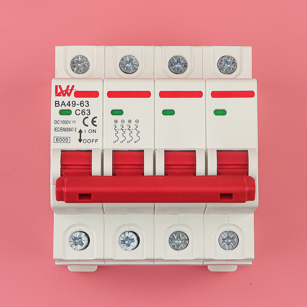 Bộ Ngắt Mạch LW CB 1000V DC 63A 4P Cho Điện Một Chiều Cầu Dao Chuyên Dụng Cho Điện Năng Lượng Mặt Trời