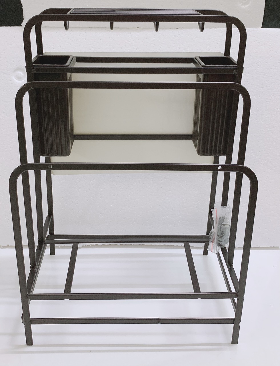 KỆ ĐỂ DAO THỚT SƠN TĨNH ĐIỆN ĐEN CÓ ÔNG CẮM ĐŨA - ANTH432