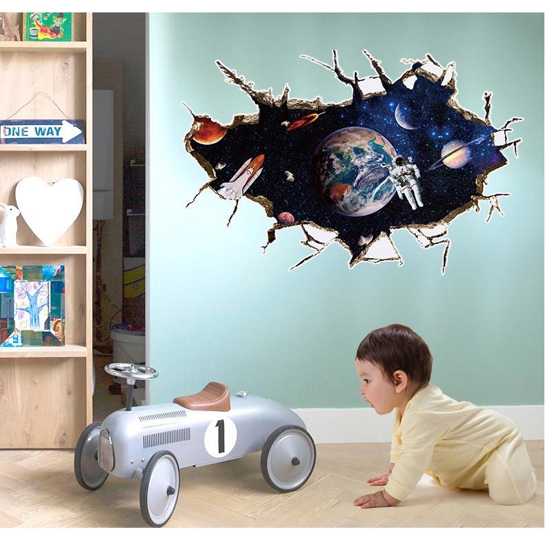 Decal trang trí dán tường - VẾT NỨT VŨ TRỤ CÙNG PHI HÀNH GIA MẪU MỚI