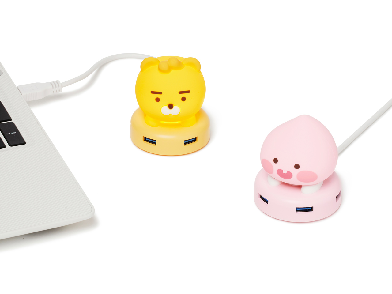 Cổng Sạc USB Kèm Đèn Ryan Kakao Friends Hàng Chính Hãng