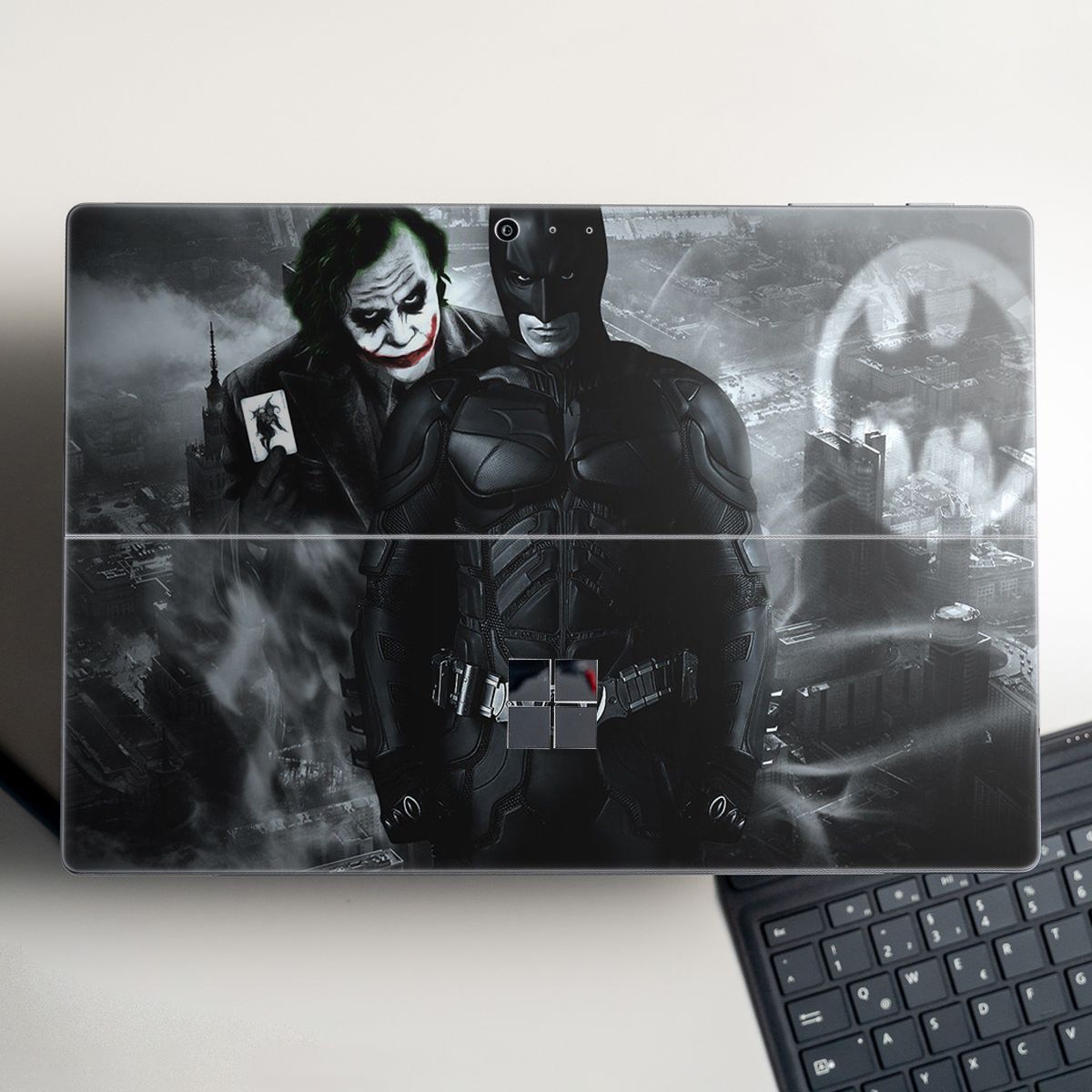 Skin dán hình Joker cho Surface Go, Pro 2, Pro 3, Pro 4, Pro 5, Pro 6, Pro 7, Pro X