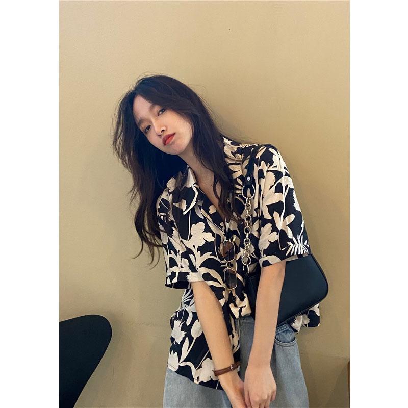 MS694 Áo sơ mi nữ hoa lá form rộng cộc tay