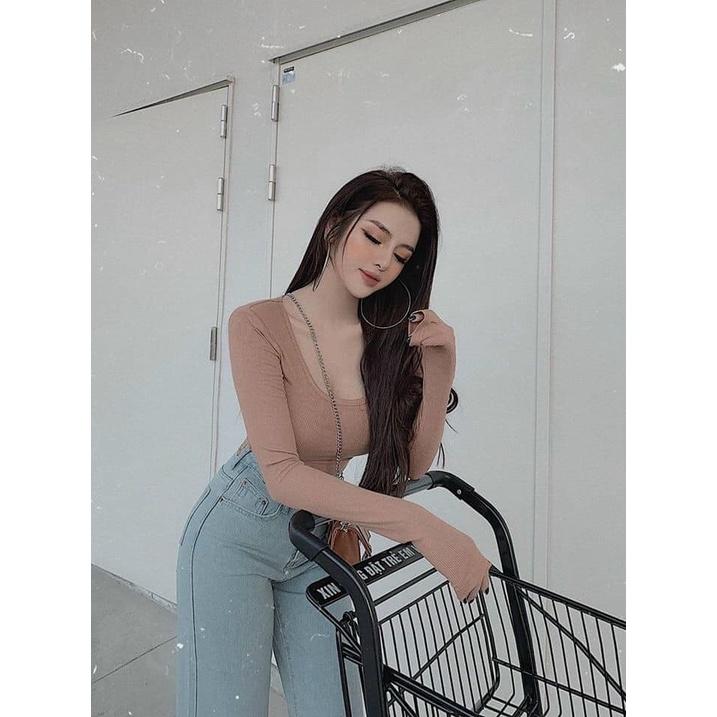 ÁO CROPTOP CỔ VUÔNG TAY DÀI CỰC TRẺ TRUNG NĂNG ĐỘNG