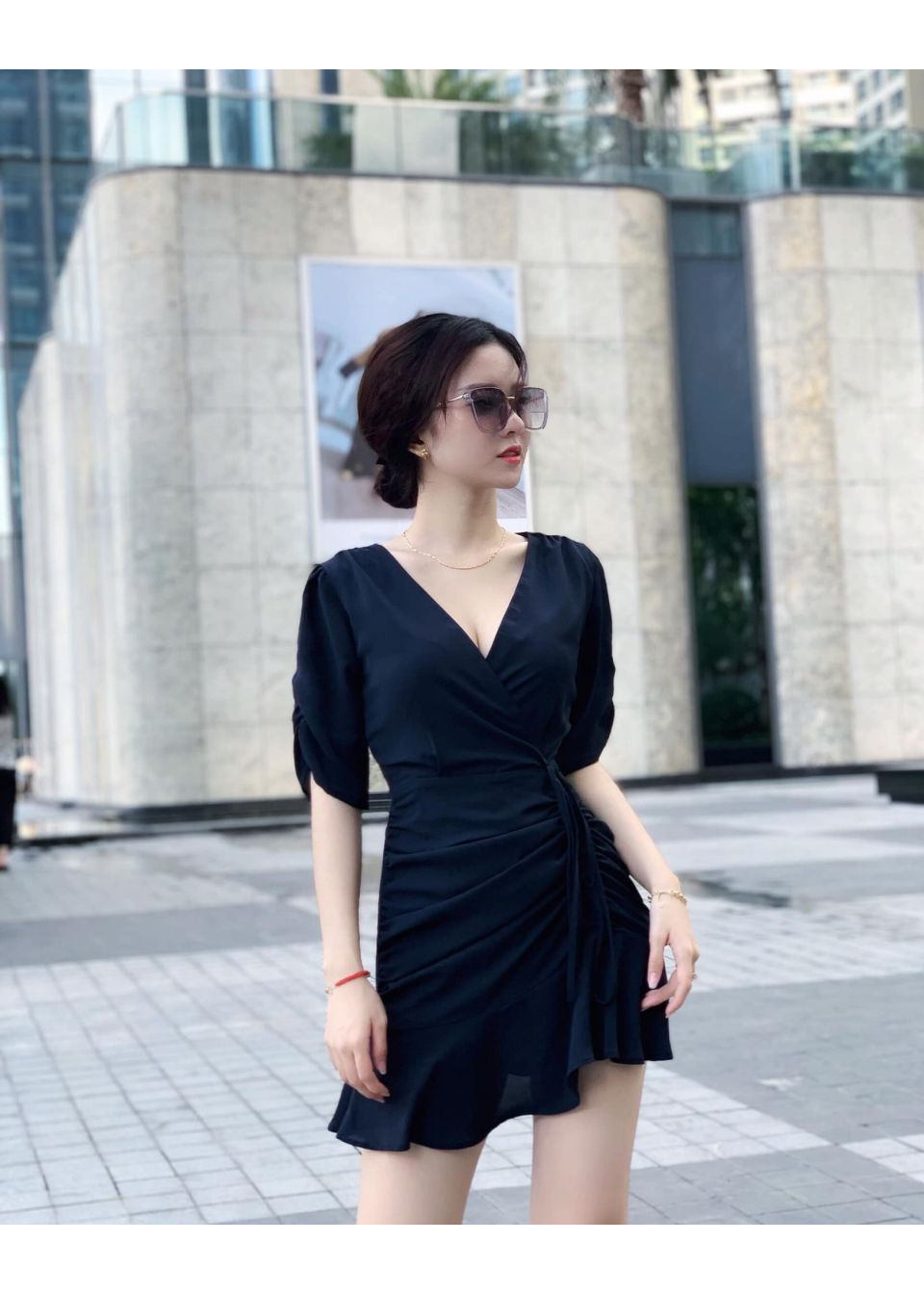 Đầm Body Thiết Kế Dây Rút Eo Và Tay