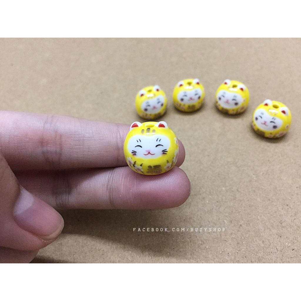 Mèo may mắn