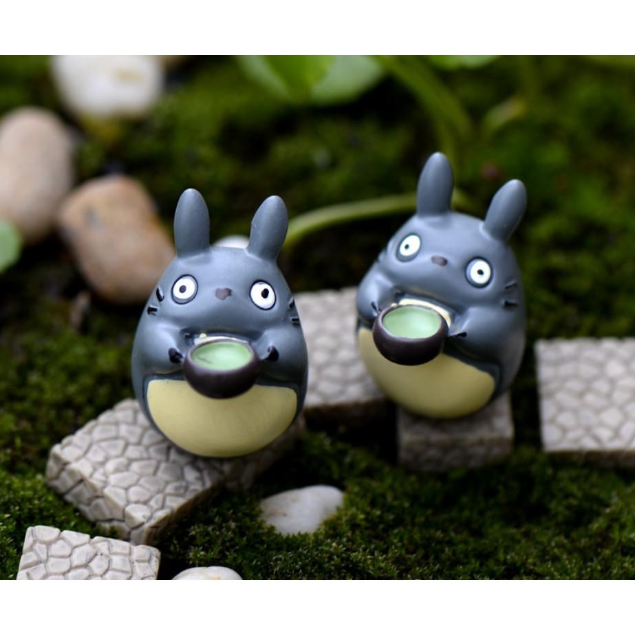 Mô hình Totoro uống trà dùng trang trí tiểu cảnh, bonsai, móc chìa khóa