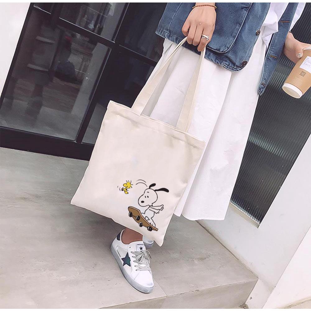 Túi tote vải mộc GINKO có dây kéo khóa miệng túi đựng vừa laptop 14 inch và nhiều đồ dùng khác in hình Snoopy and Friends M99
