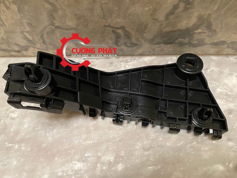 Giá cài cản trước Mitsubishi Xpander 2022-2024 mã 6400L220, 6400L219