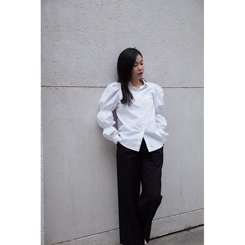 OLALASTUDIO Áo sơmi tay phồng Daisy Kaki Shirt