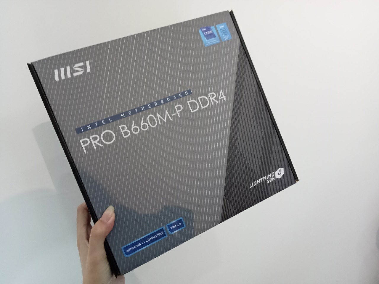 MAIN MSI PRO B660M-P DDR4 - Hàng chính hãng