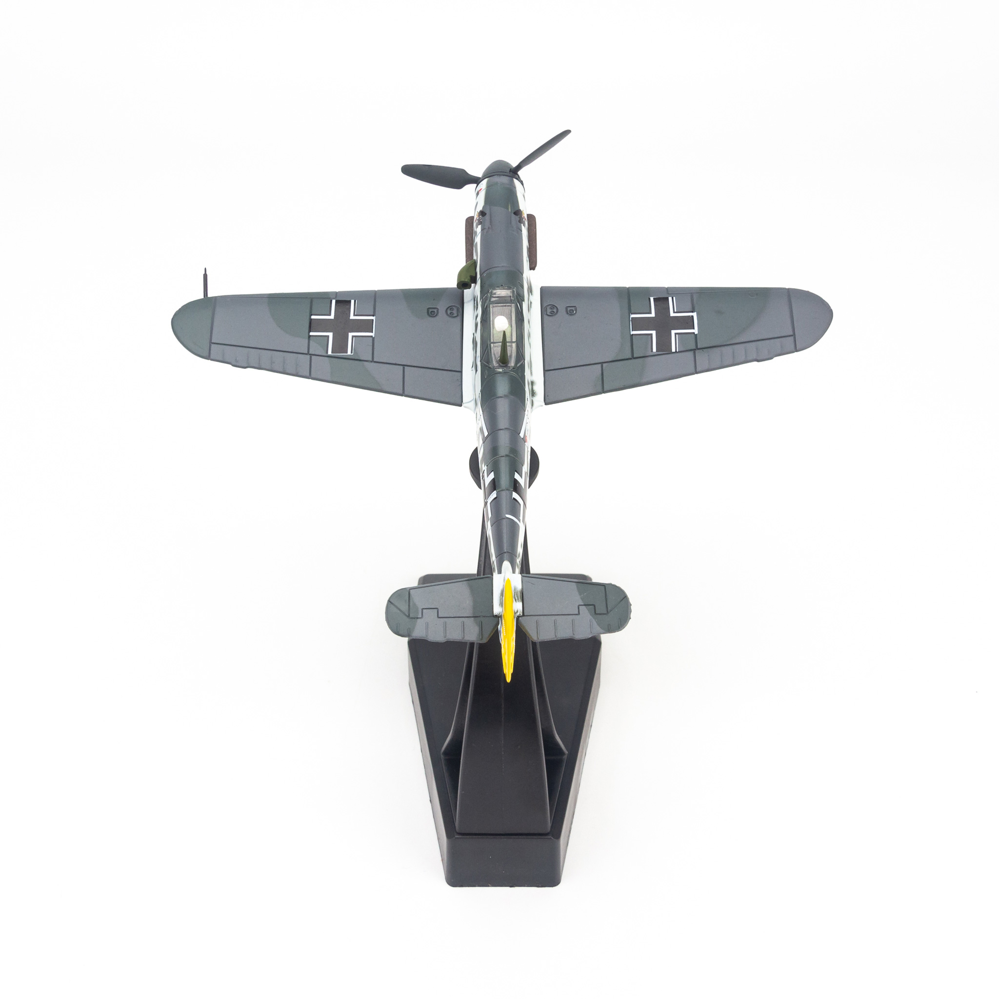 Mô hình máy bay quân sự Messerchimitt BF 109F-4 1:72