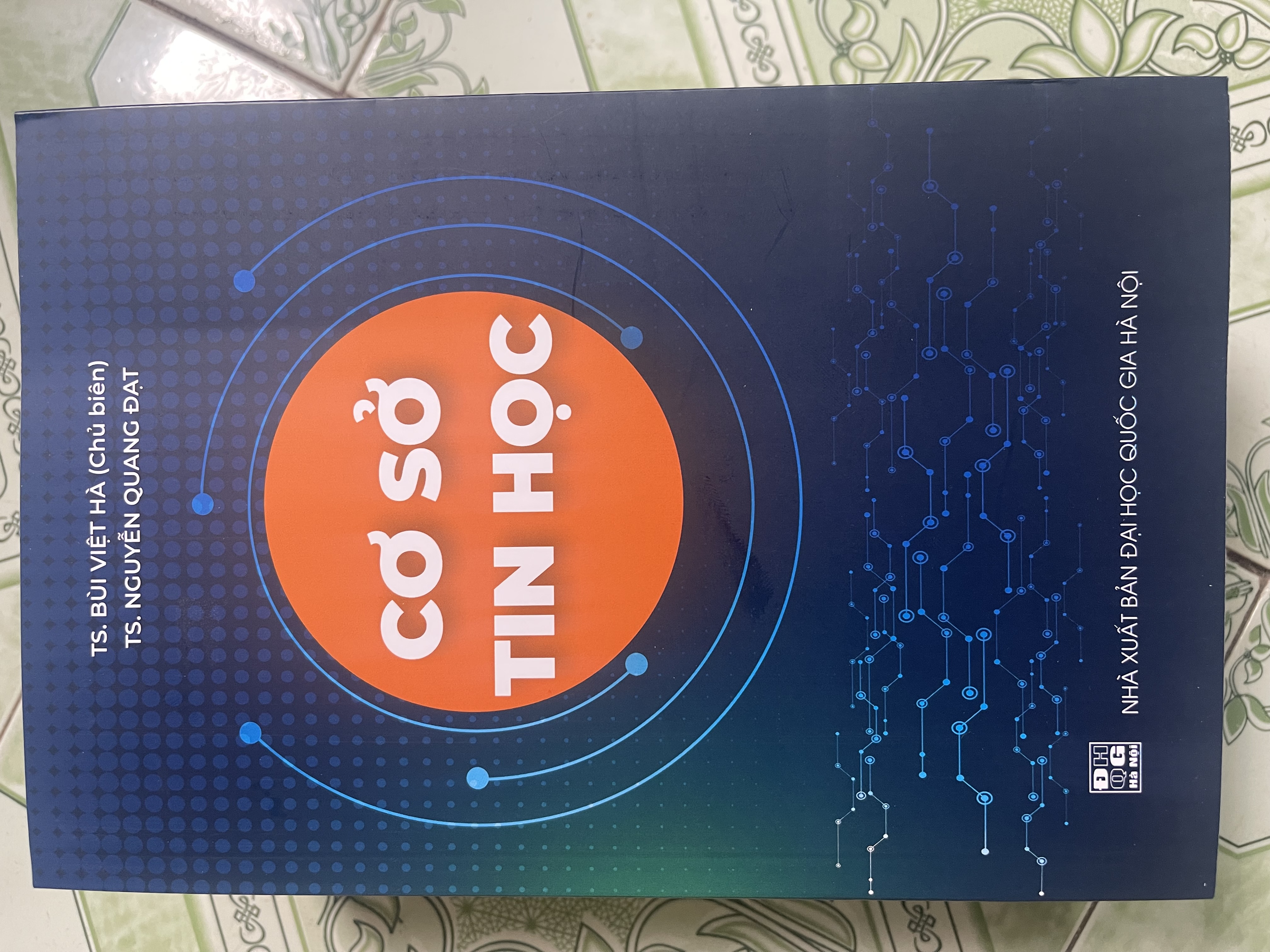 Sách cơ sở tin học