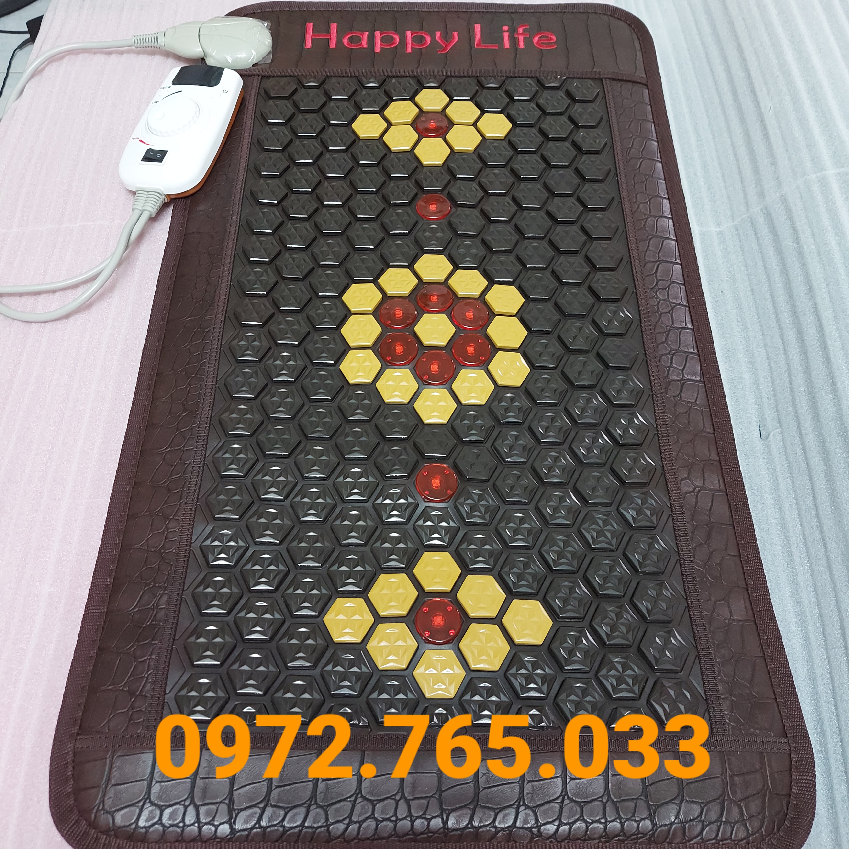 Thảm đá nóng Laser Hàn Quốc Happy Life 80x45cm