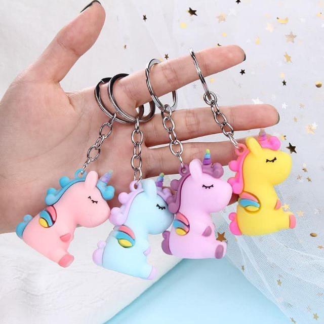 Móc Khoá Cute Hình Kì Lân Cầu Vồng
