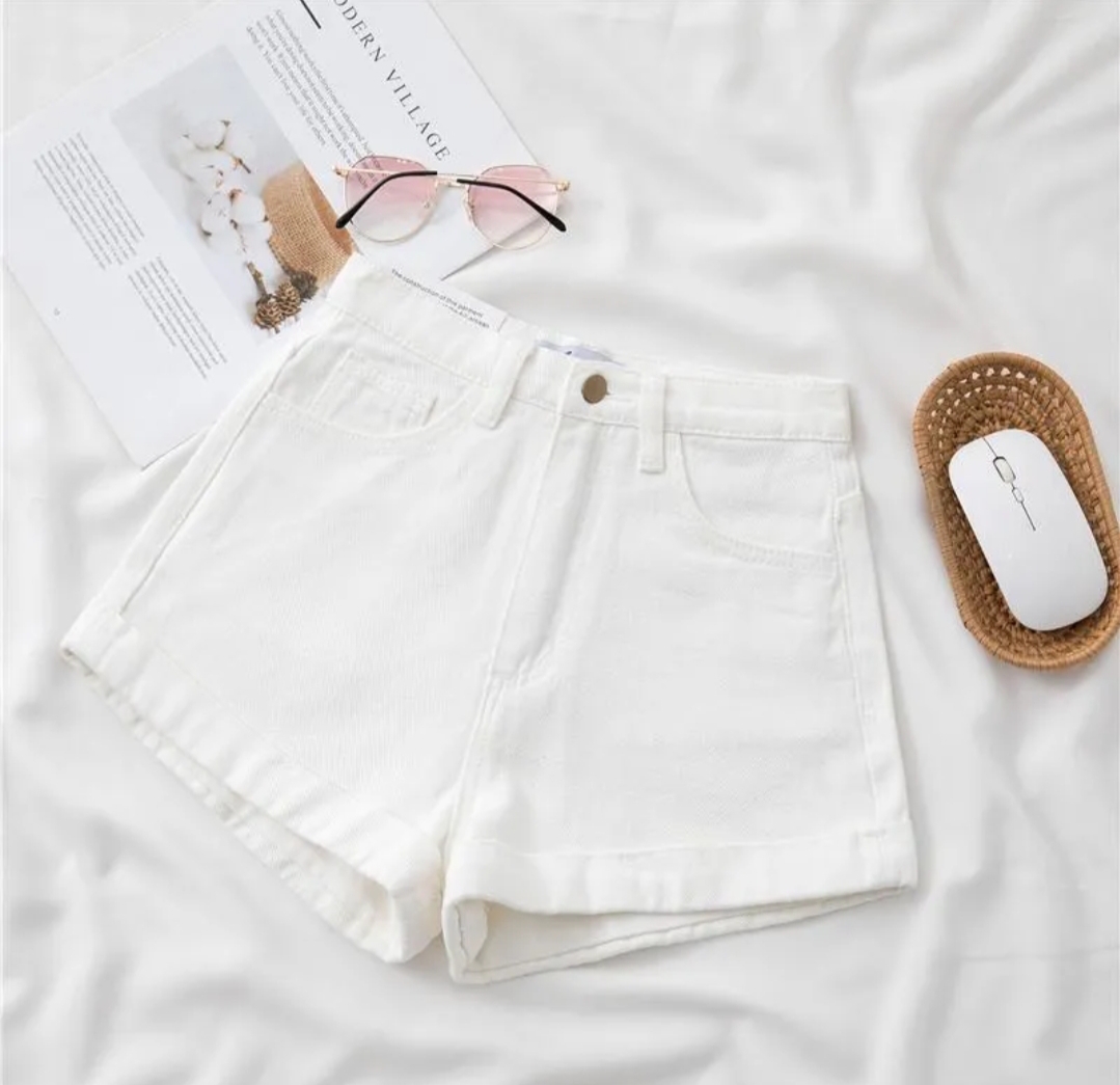 Quần Short Jean Nữ Trắng