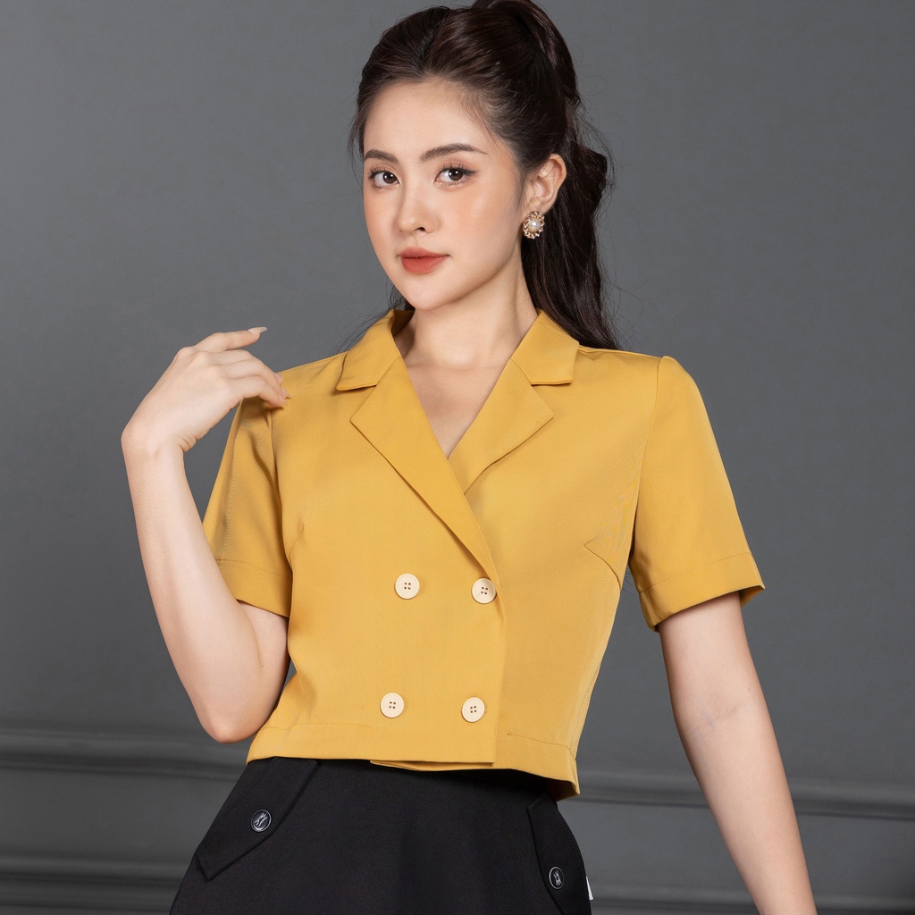 Áo sơ mi nữ cổ vest 4 cúc croptop ngắn tay thời trang thiết kế UK Fashion vải Hàn không nhăn màu tím, vàng NKSM2206009