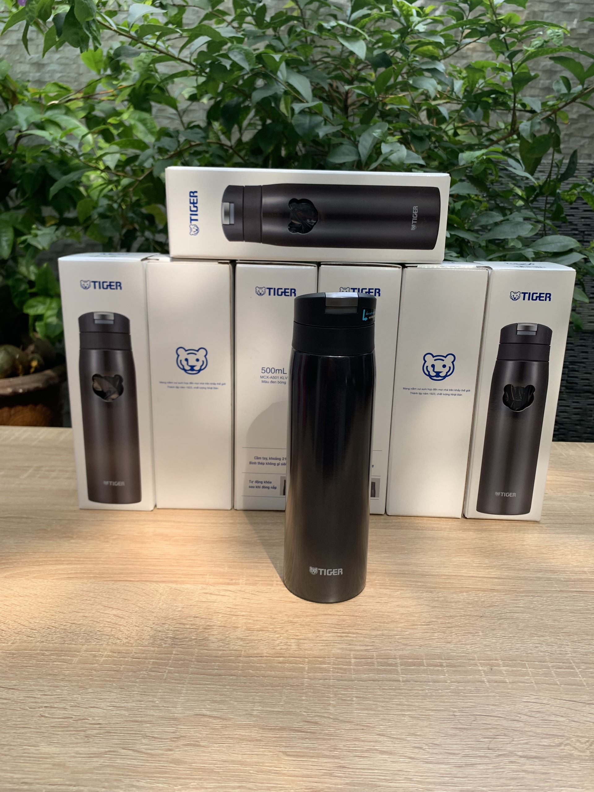 Bình giữ nhiệt Tiger MCX-A501 500ml màu Đen - Hàng chính hãng