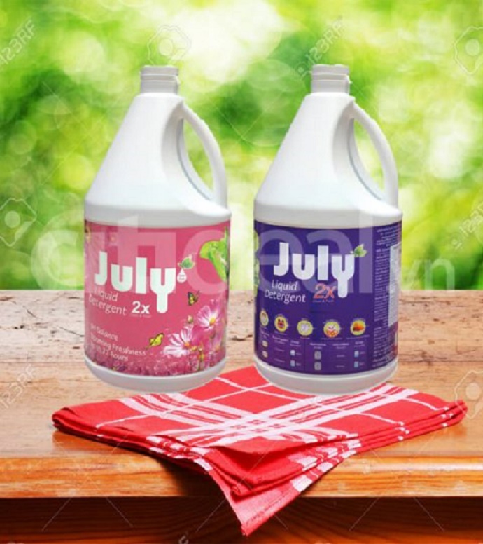 Combo 01 Can nước giặt siêu sạch July 2X 3,5L - Hàng Thái Lan nhập khẩu + 01 Túi lưới giặt quần áo dạng ống Seiwa Pro - Made in Japan