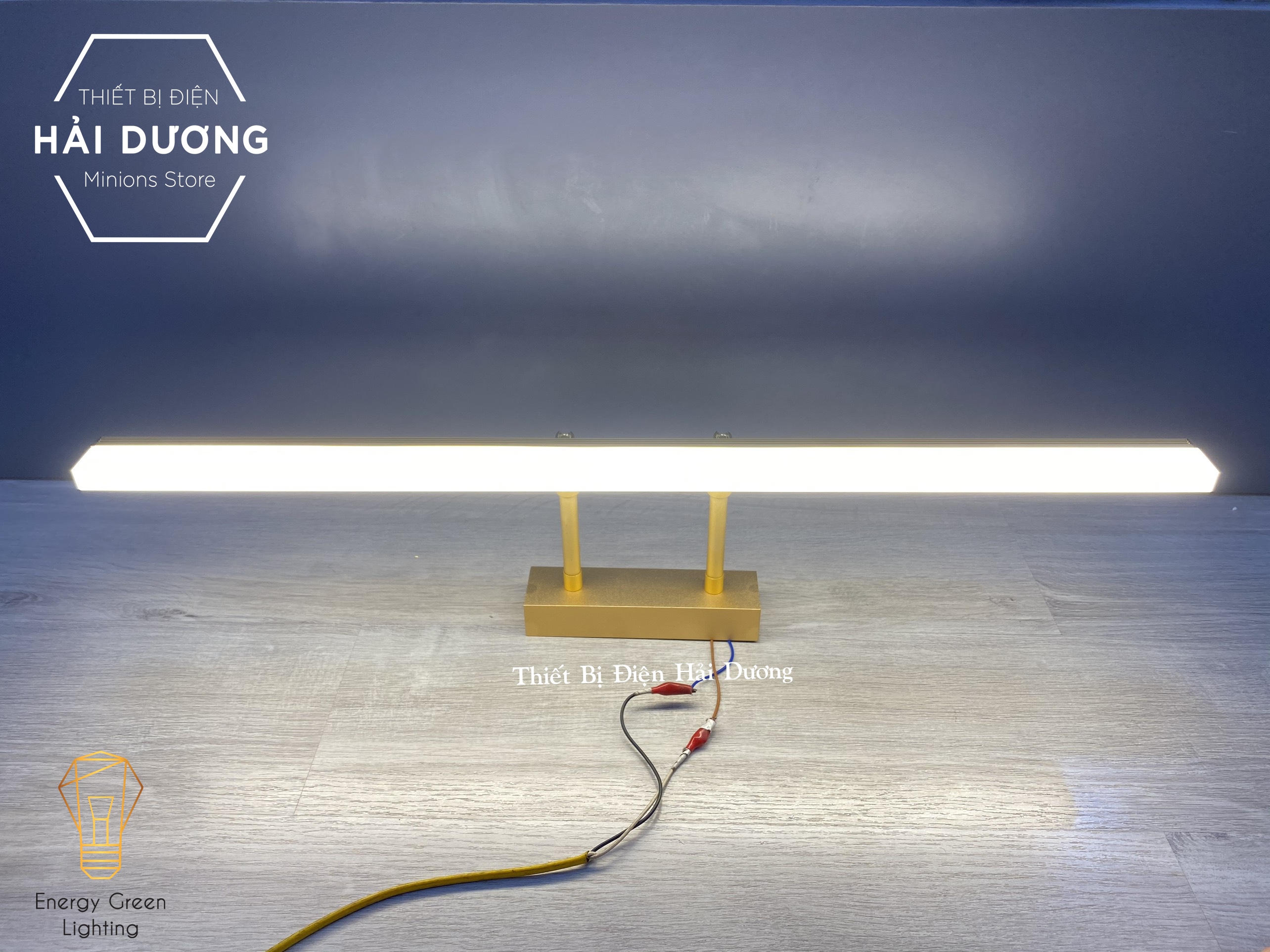 Đèn soi tranh - rọi gương Led Model 1032 80cm 12w 3 Chế Độ Ánh Sáng - Điều chỉnh được góc chiếu