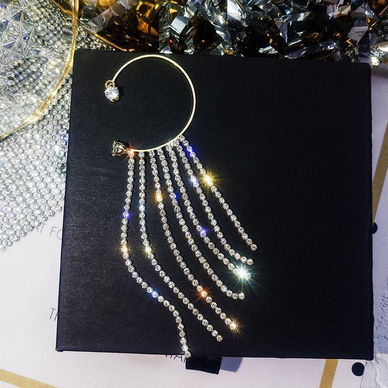Khuyên tai gài 1 bên - Arora boutique