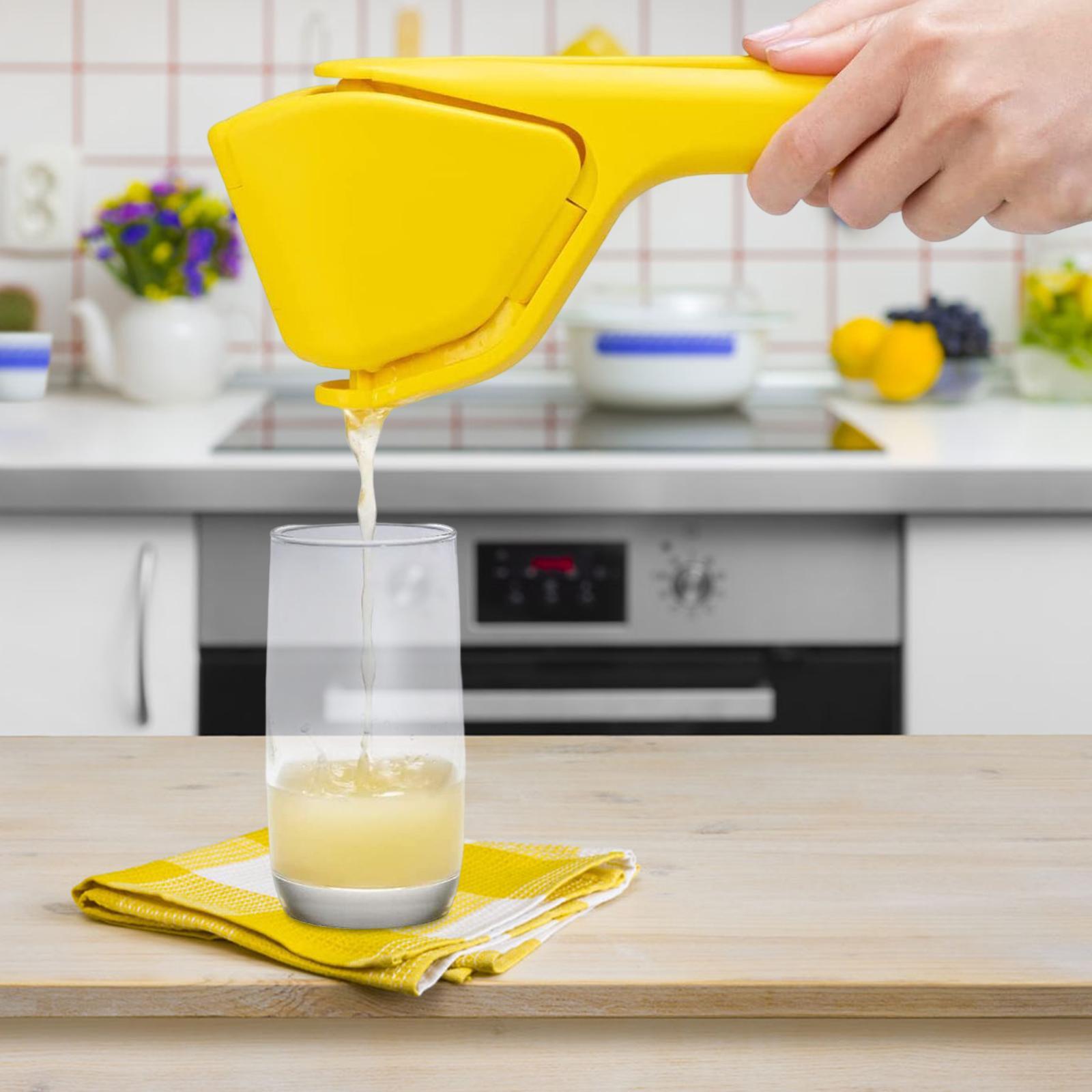 Lemon Squeezer for Max Extraction Lime Juicer Ergonomic Easy to Clean Manual