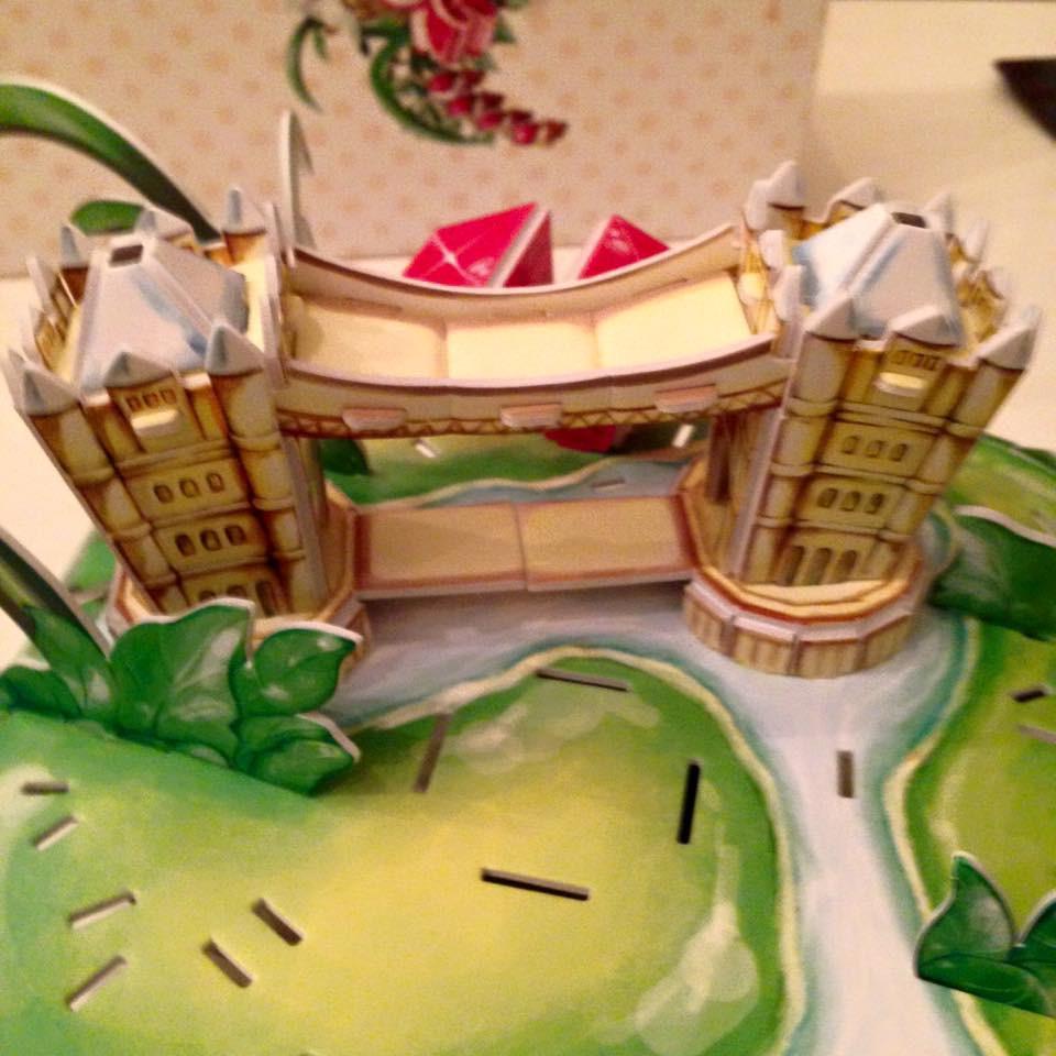 Mô hình giấy 3D - City Scape - London