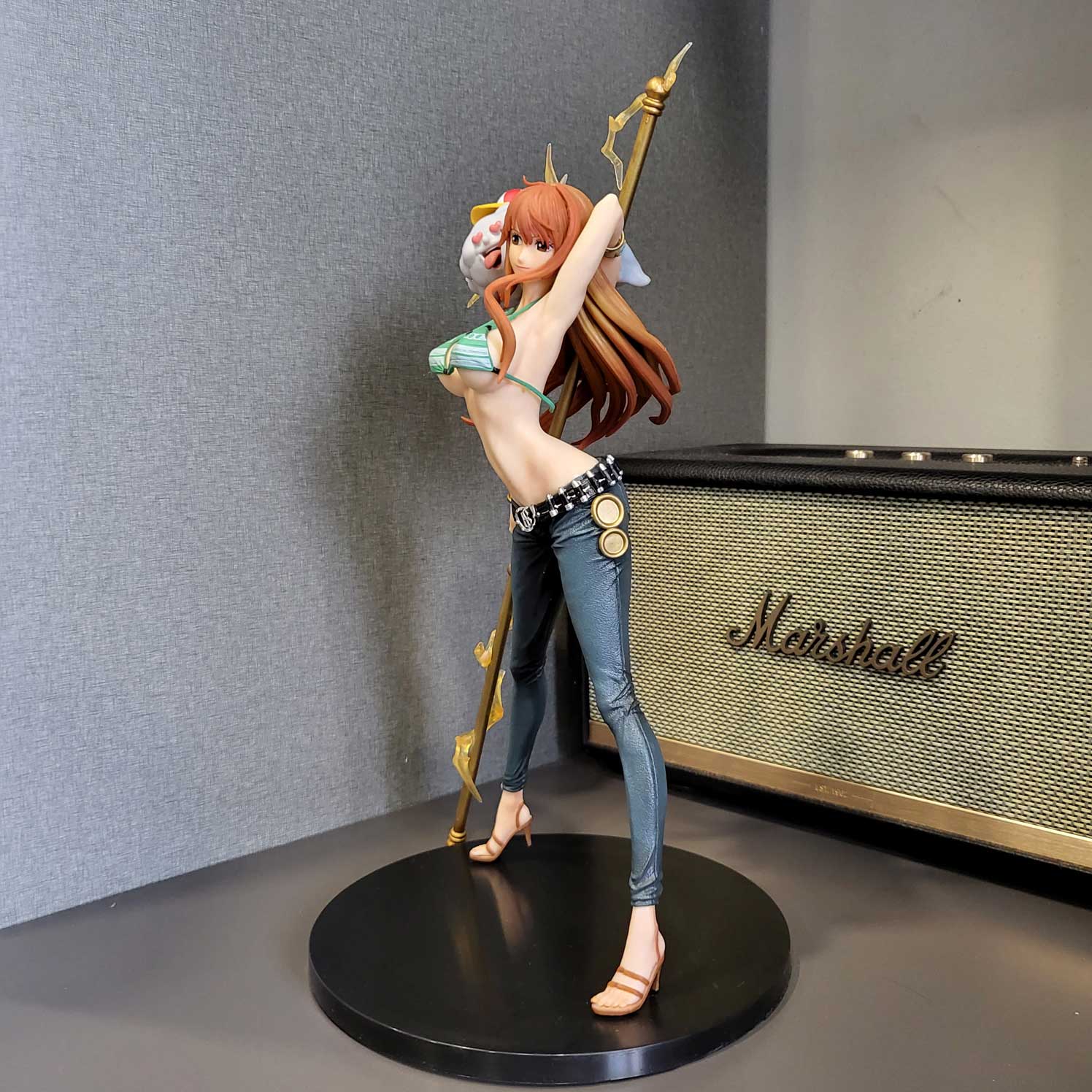 Mô hình Nami và Zues 37 cm - One Piece