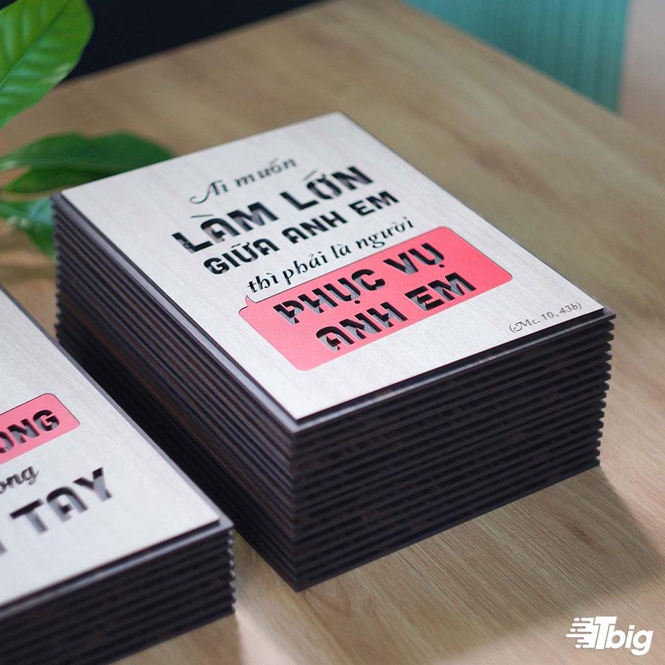 Tranh công giáo TBIG-CG001: Ai muốn làm lớn giữa anh em thì phải là người phục vụ anh em 40x55cm