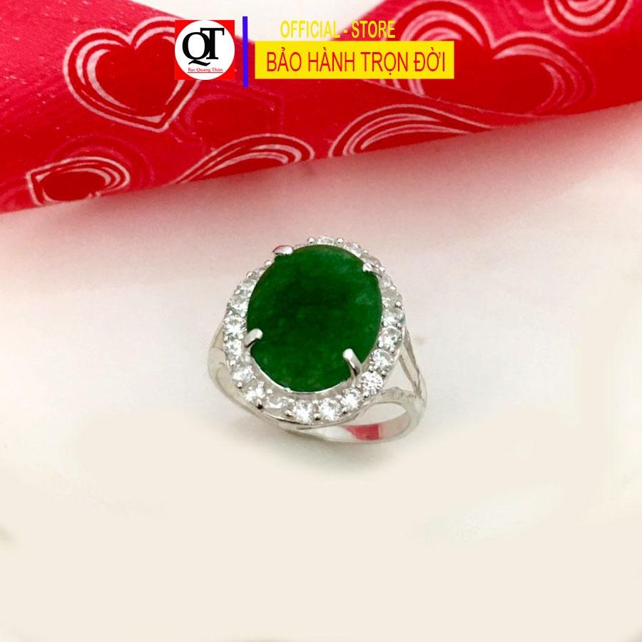 Nhẫn nữ bạc mặt ngọc xanh lá hình ovan chất liệu bạc ta trang sức Bạc Quang Thản - QTNU.QH109