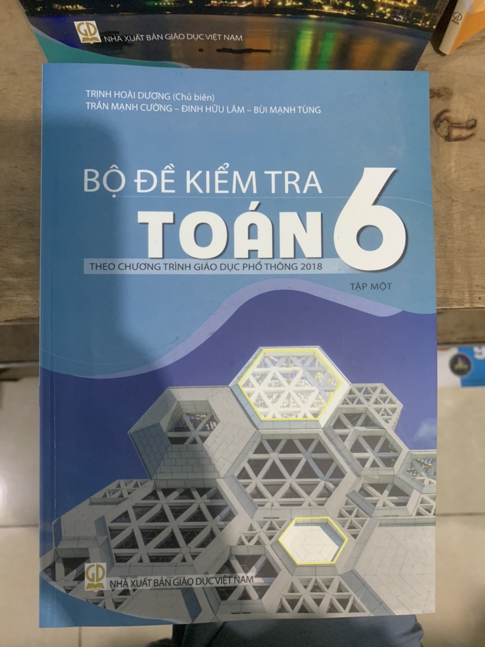 Bộ đề kiểm tra toán 6 tập 1