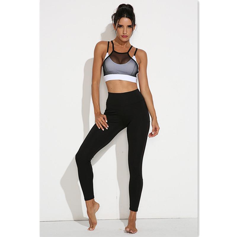 2021 Mới Áo Ngực Thể Thao Nữ Tập Gym Thoáng Khí Tập Yoga Crop Top Hoạt Động Áo Ngực Đen Trắng Yoga Áo Vest Áo Tập Thể Dục tập Luyện Hàng Đầu