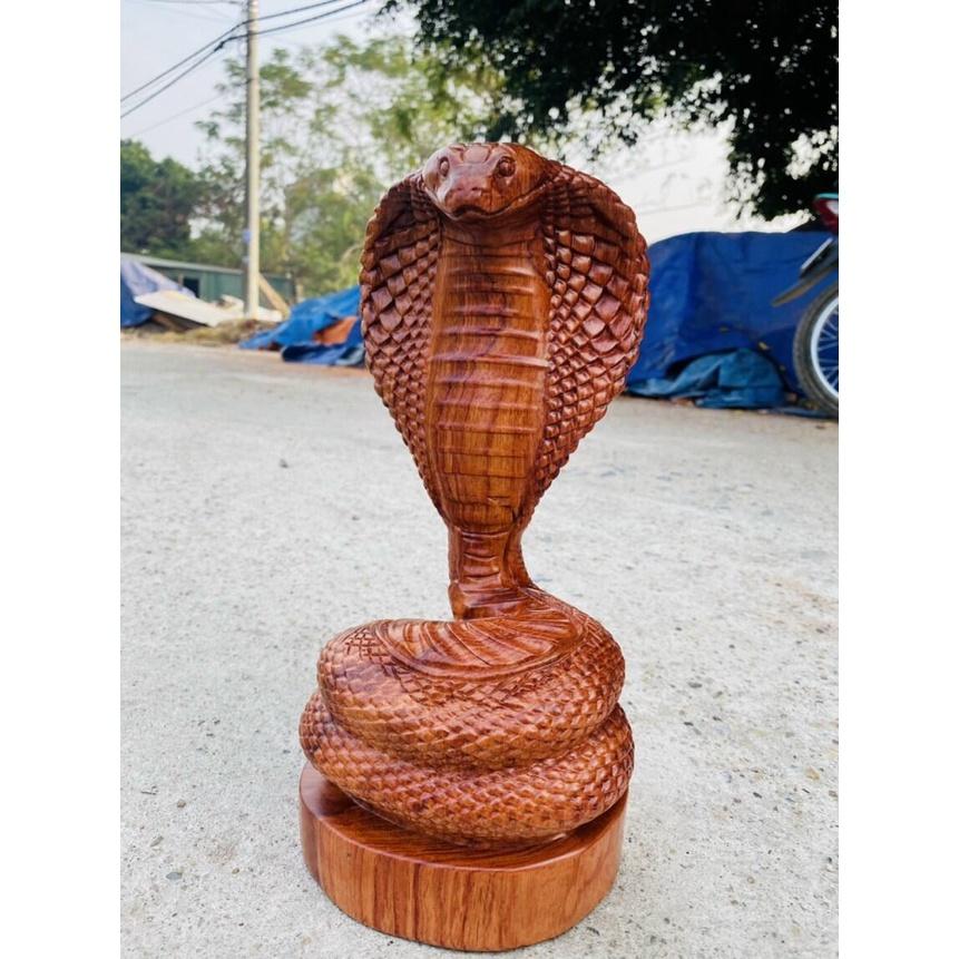 Tượng con rắn bằng gỗ hương đá kt cao 30×11×11cm