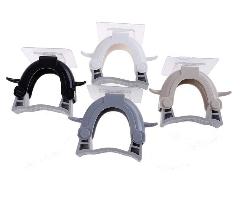 Dụng Cụ Kẹp Đồ Vật Dính Tường Siêu Chắc Có 2 Móc Treo