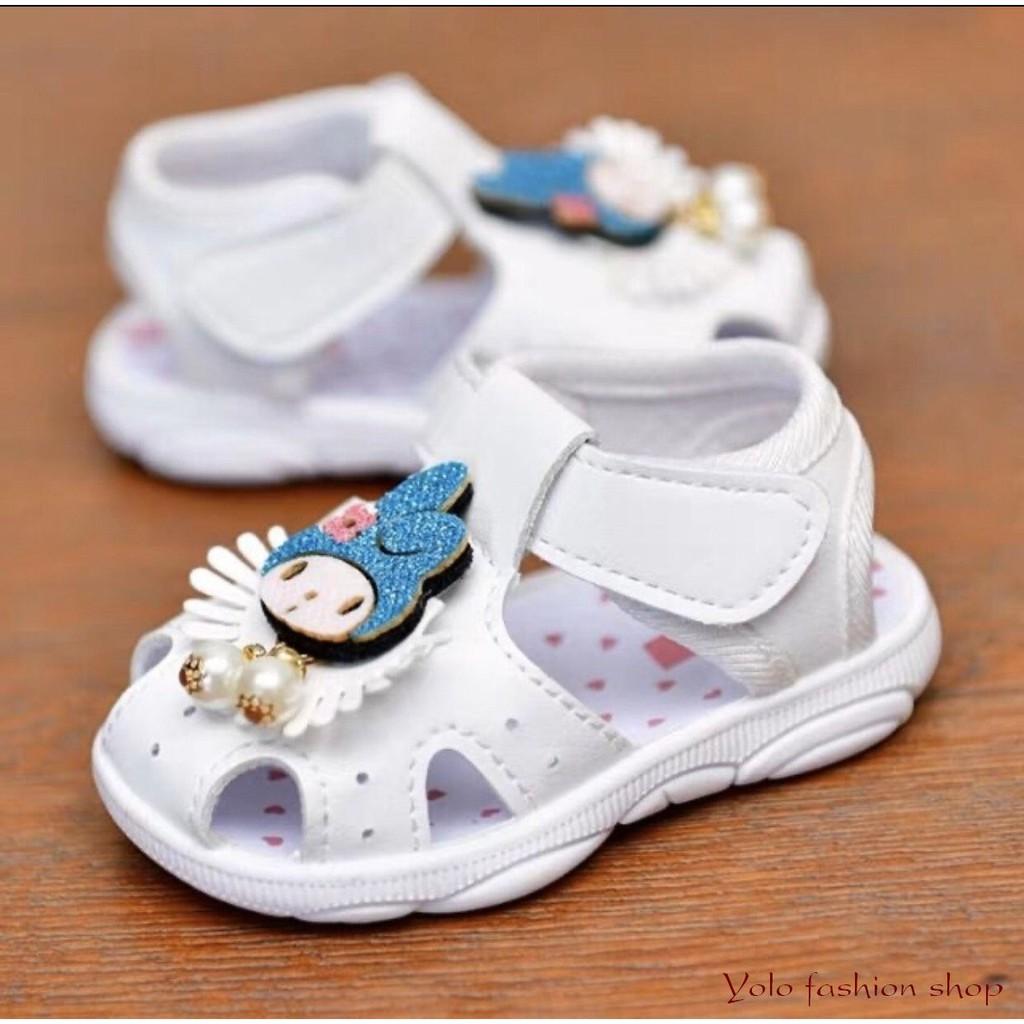 SN4_Giày sandal tập đi cho bé gái đế gấu có kèn hình cô tiên dễ thương - Hàng QC cao cấp