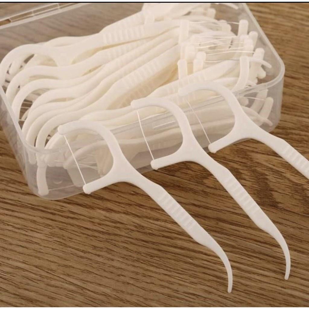 Hộp 50 Cây Tăm Chỉ Nha Khoa Tiệt Trùng Sợi Chỉ Mảnh 2In1 Bảo Vệ Răng Lợi Giúp Sạch Sẽ Không Gây Hôi Miệng Chuyên Dụng
