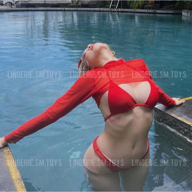 BDY3111151 - Bikini Đỏ Kèm Áo Voan Cổ Lọ Phong Cách - Đồ Bơi Gợi Cảm Phong Cách Âu Mỹ