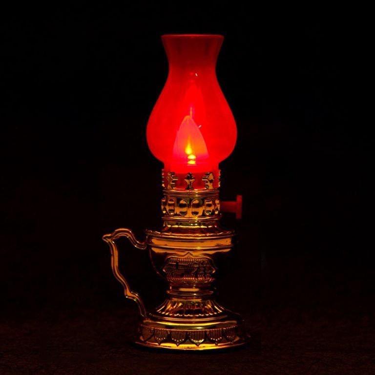 Đèn thờ vĩnh cửu sử dụng pin, đèn để bàn thờ thiết kế cổ kính tăng phần trang nghiêm