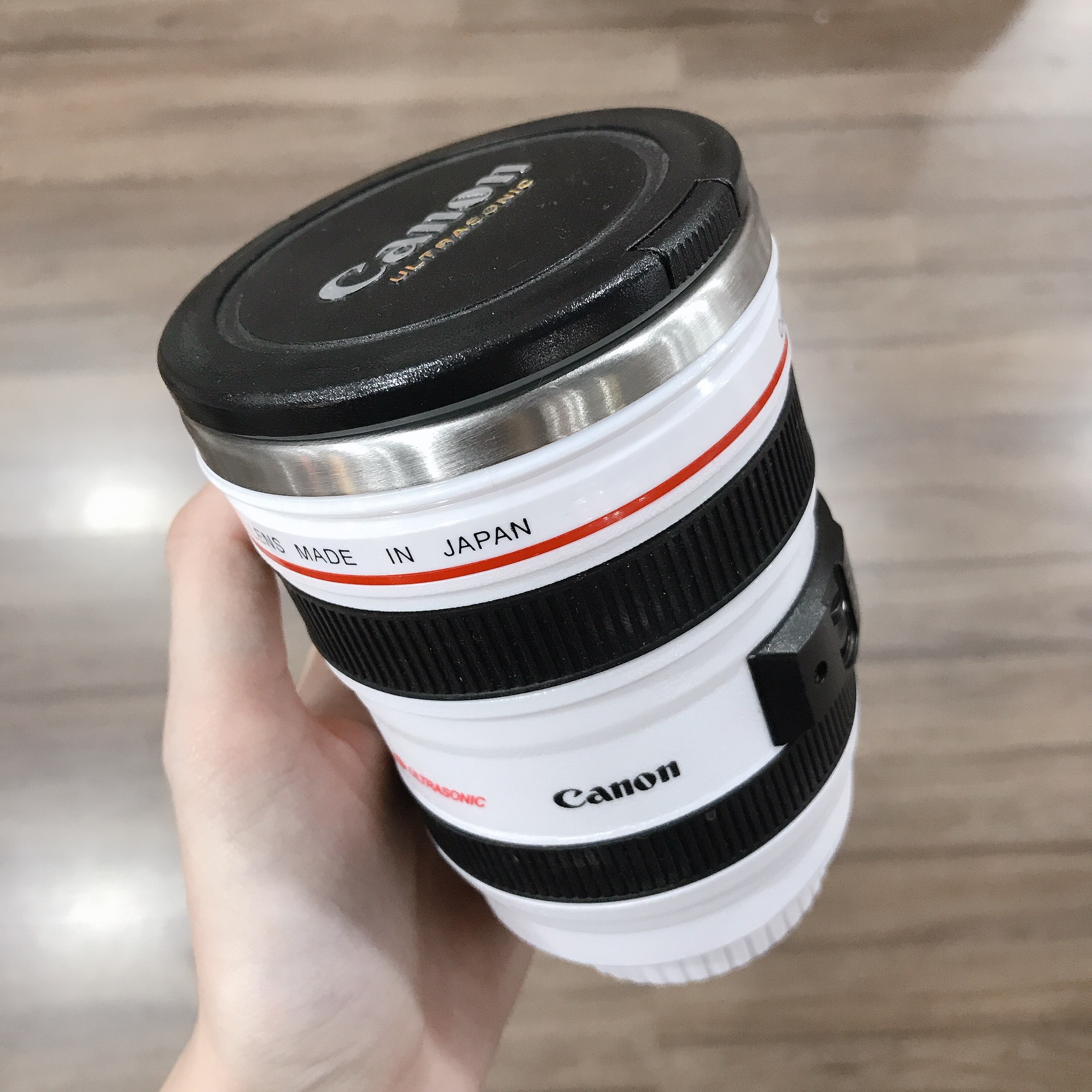 Bình nước LENS màu trắng