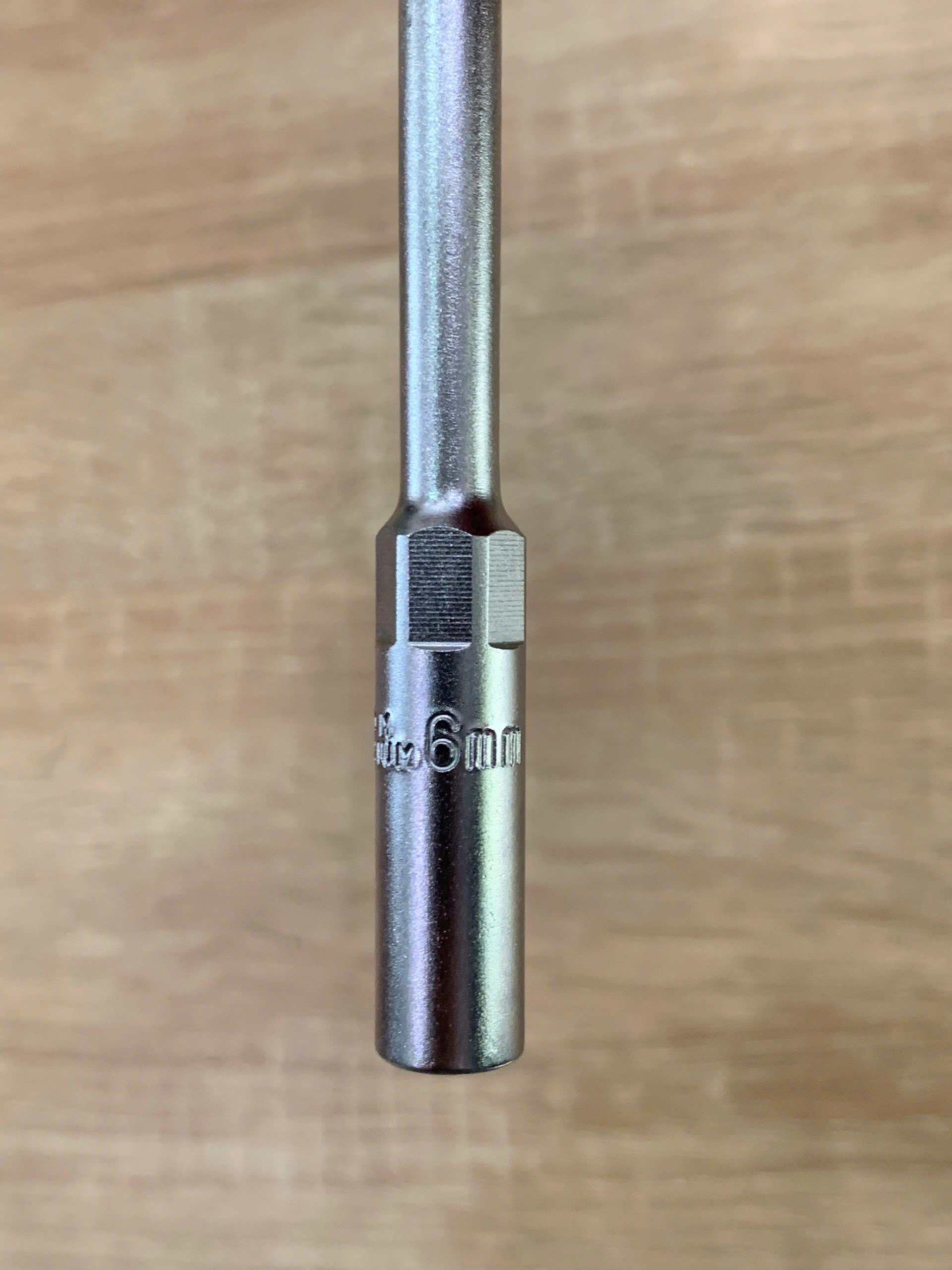 Tay vặn T đầu khẩu 6mm RTS1006 Retta