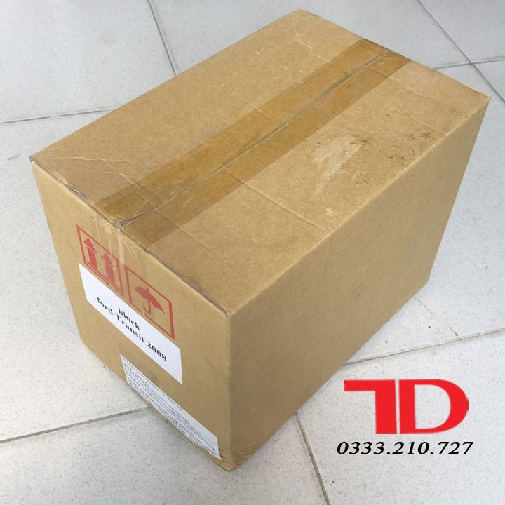 Block máy lạnh ô tô Ford Transit 2008
