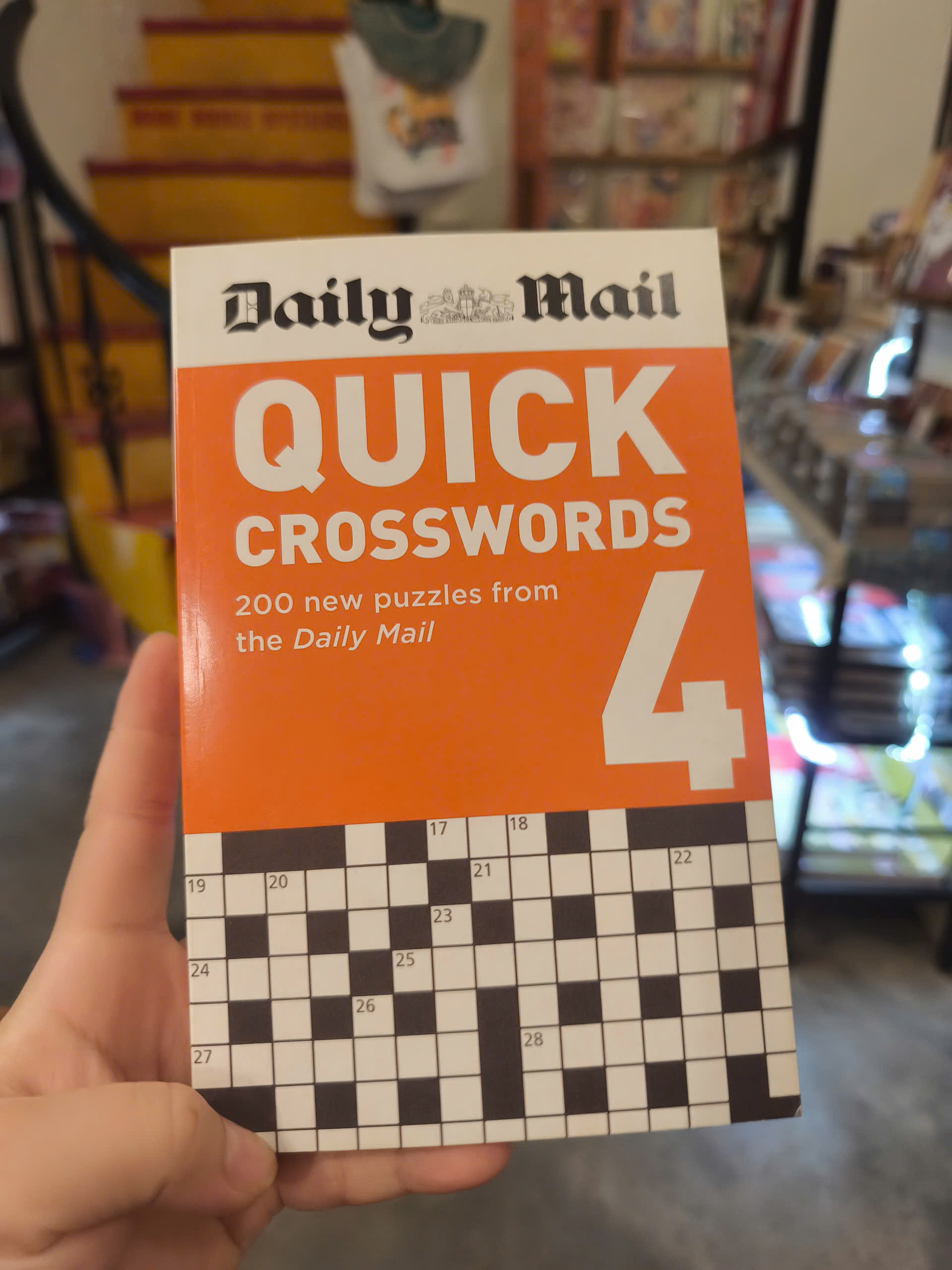 Sách - Quick Crosswords 4 | Games / Ngoại văn Nhập khẩu UK / Trò chơi ô chữ giải trí