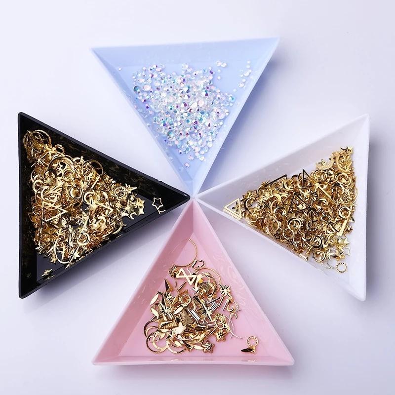 Triangle DIY Manicure Rhinestone Beads Storage Display Plastic Tray/ Nail Art Accessories Sorting Organize Plate