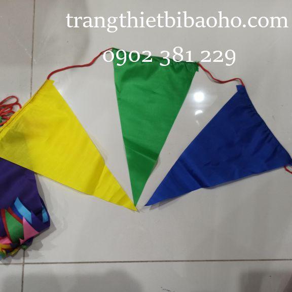 Cờ tam giác, cờ trang trí, cờ cảnh báo chất liệu vải nhiều màu dài 11m