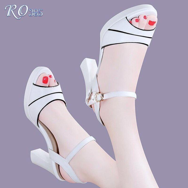 Sandal cao gót nữ, da lì cao cấp ROSATA RO385 cao 8p - Trắng - HÀNG VIỆT NAM - BKSTORE